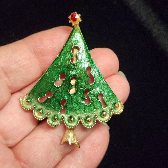 Set of 5 Christmas Cluster Pins Tree Poinsettia Bells Brooch Metallics Vintage - Picture 3 of 12